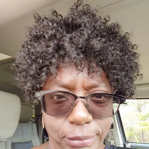 Meet your Posher, Jackie